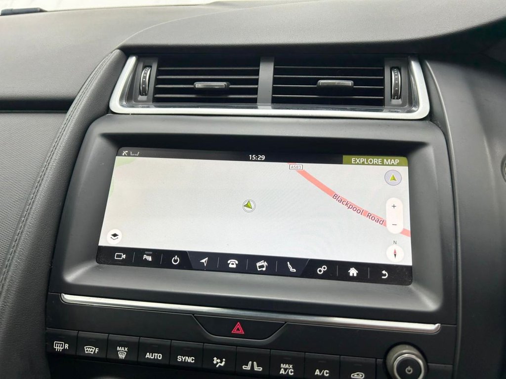 Used Jaguar E-Pace 2018 for sale - 77464154: Photo 16