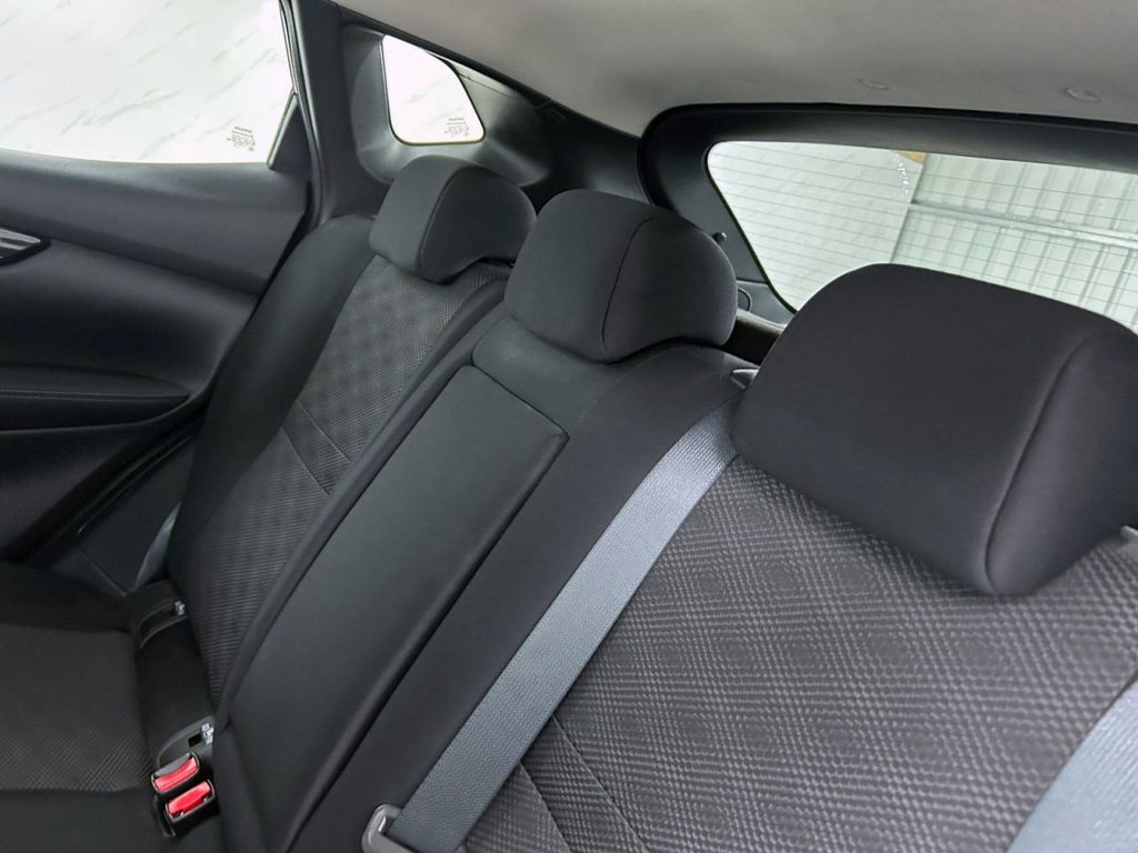 Used Nissan Qashqai 2016 for sale - 76267093: Photo 9