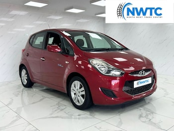 2012 (61) - **MAKE US AN OFFER! 5-Door