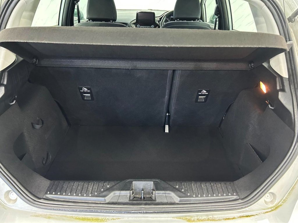 Used Ford Fiesta 2018 for sale - 77564011: Photo 21