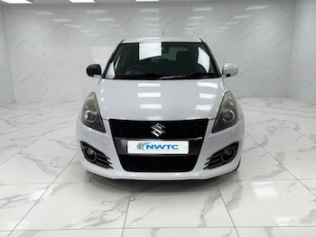 Used Suzuki Swift 2012 for sale - 77621534: Photo