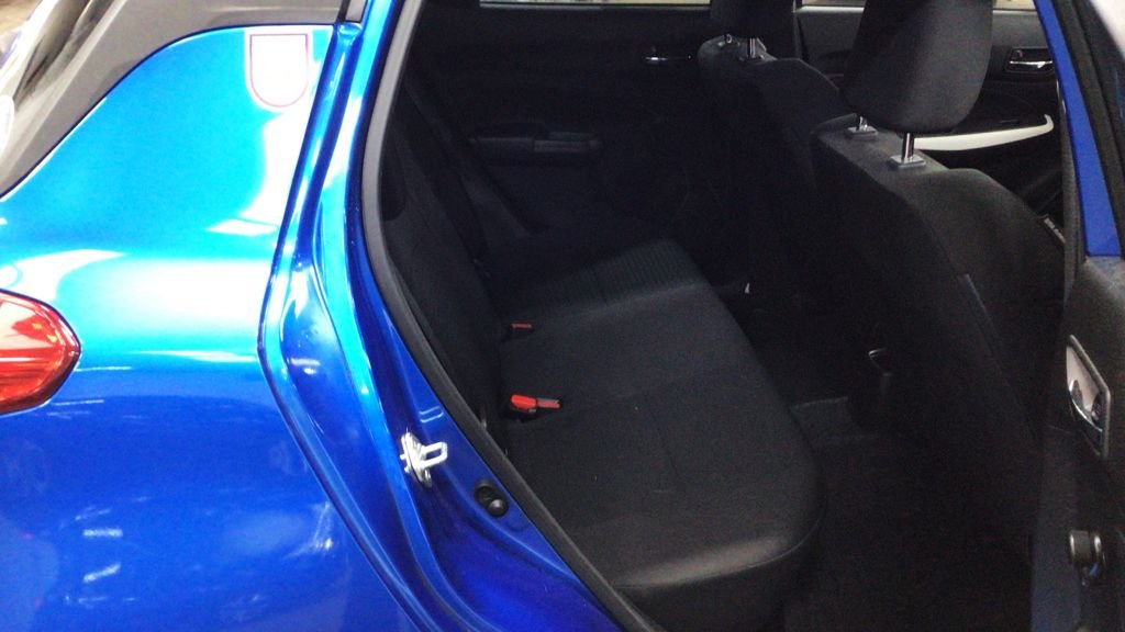 Used Suzuki Swift 2020 for sale - 76740361: Photo 11