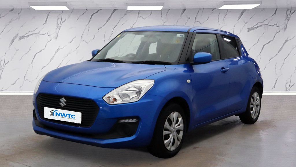 Used Suzuki Swift 2020 for sale - 76740361: Photo 3