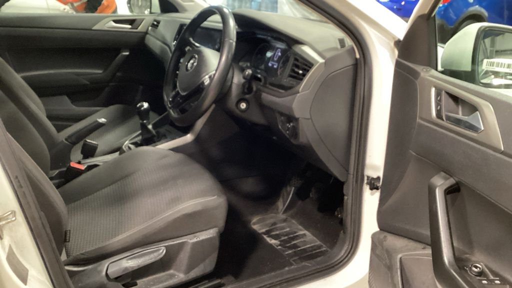 Used Volkswagen Polo 2018 for sale - 77464171: Photo 13