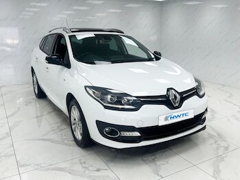 Used Renault Megane 2014 for sale - 77642507: Photo