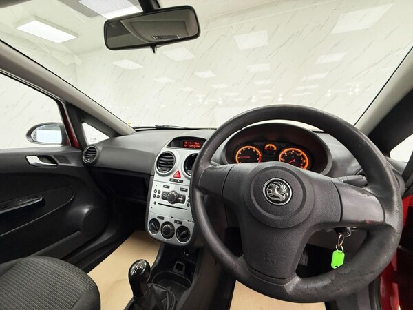 Used Vauxhall Corsa 2011 for sale - 75653968: Photo 15