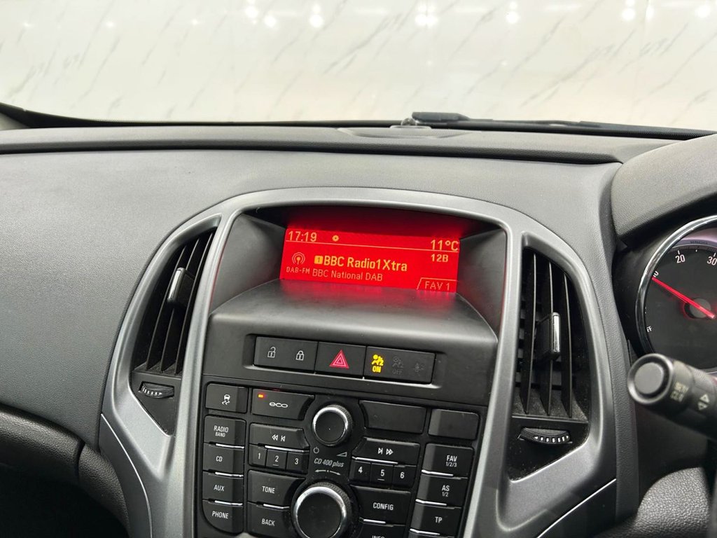 Used Vauxhall Astra GTC 2014 for sale - 77499482: Photo 14