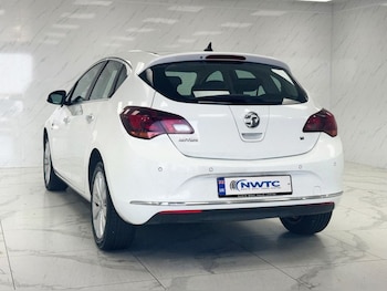 Used Vauxhall Astra 2012 for sale - 79538797: Photo