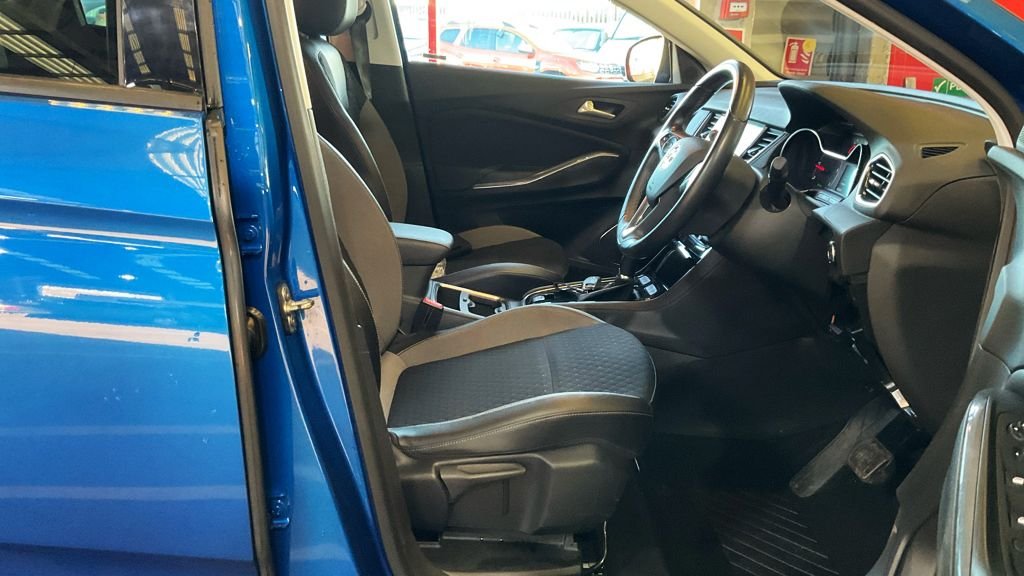 Used Vauxhall Grandland X 2018 for sale - 77139952: Photo 11