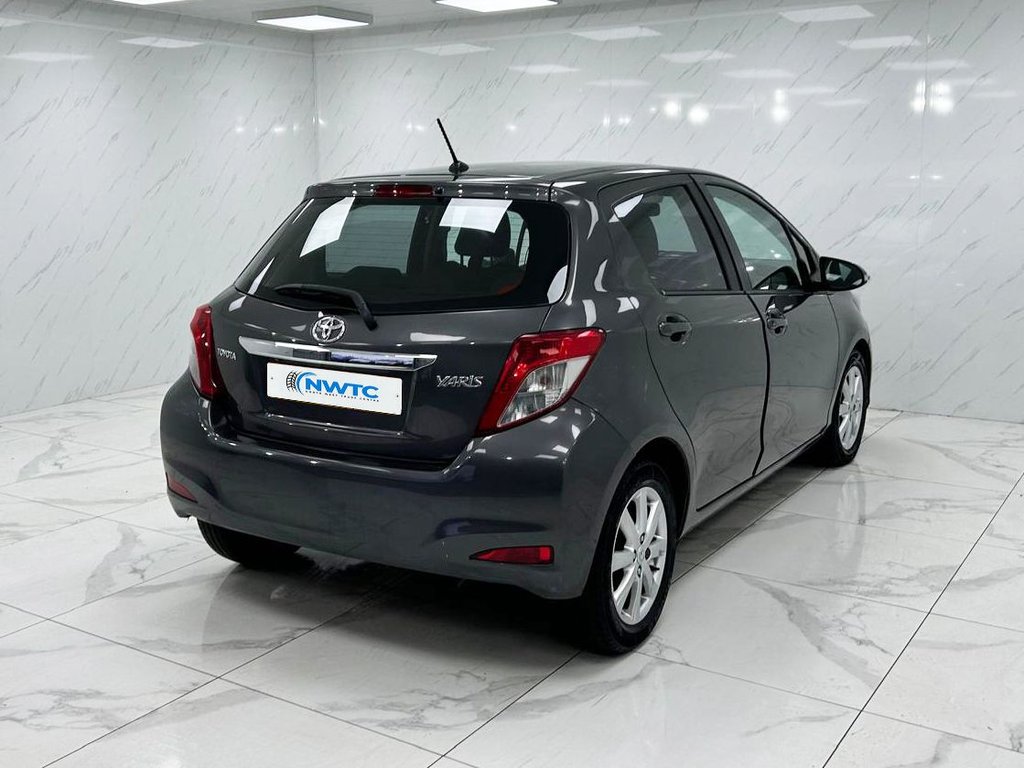 Used Toyota Yaris 2012 for sale - 78030069: Photo 10