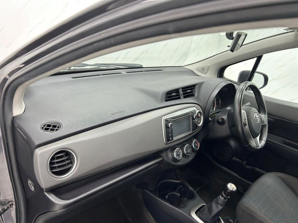 Used Toyota Yaris 2012 for sale - 78030069: Photo 12