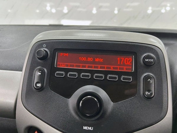 Used Toyota AYGO 2017 for sale - 75715869: Photo 13