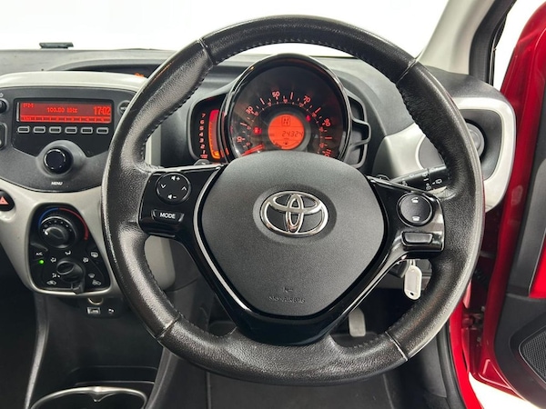 Used Toyota AYGO 2017 for sale - 75715869: Photo 17