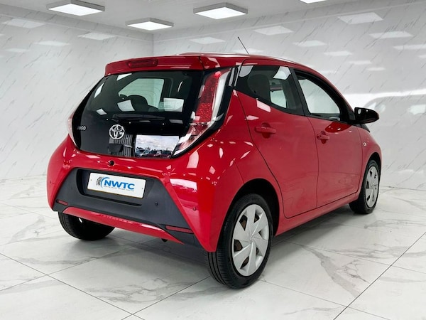 Used Toyota AYGO 2017 for sale - 75715869: Photo 9