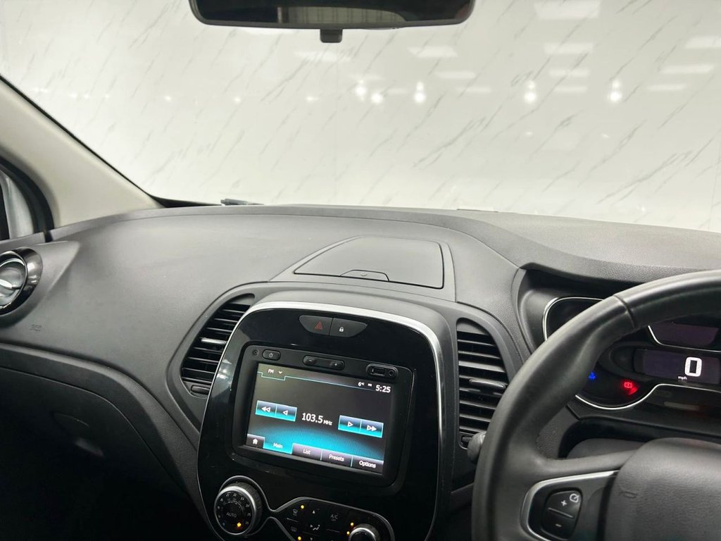 Used Renault Captur 2020 for sale - 77421803: Photo 17