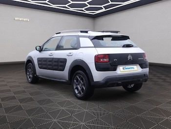 Used Citroen C4 Cactus 2018 for sale - 76267090: Photo