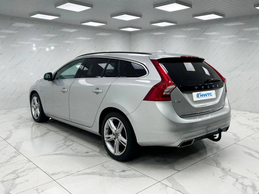 Used Volvo V60 2016 for sale - 76631735: Photo 7
