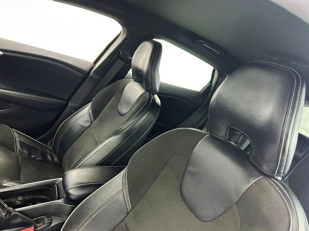 Used Volvo V40 2016 for sale - 76386100: Photo 12