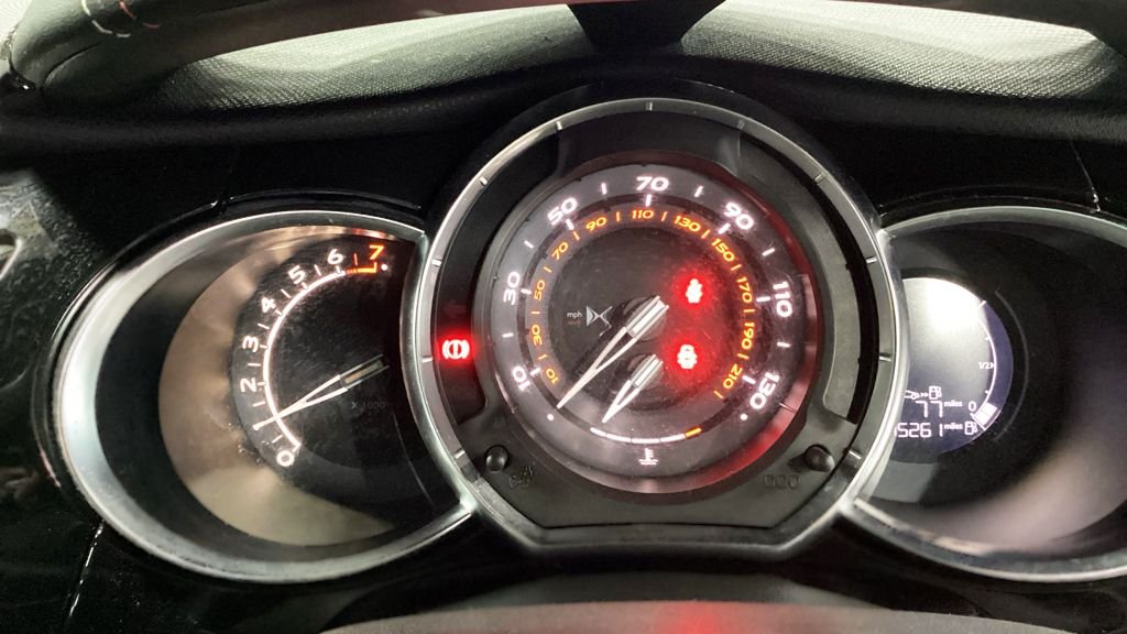 Used DS Automobiles DS 3 2017 for sale - 77263820: Photo 10