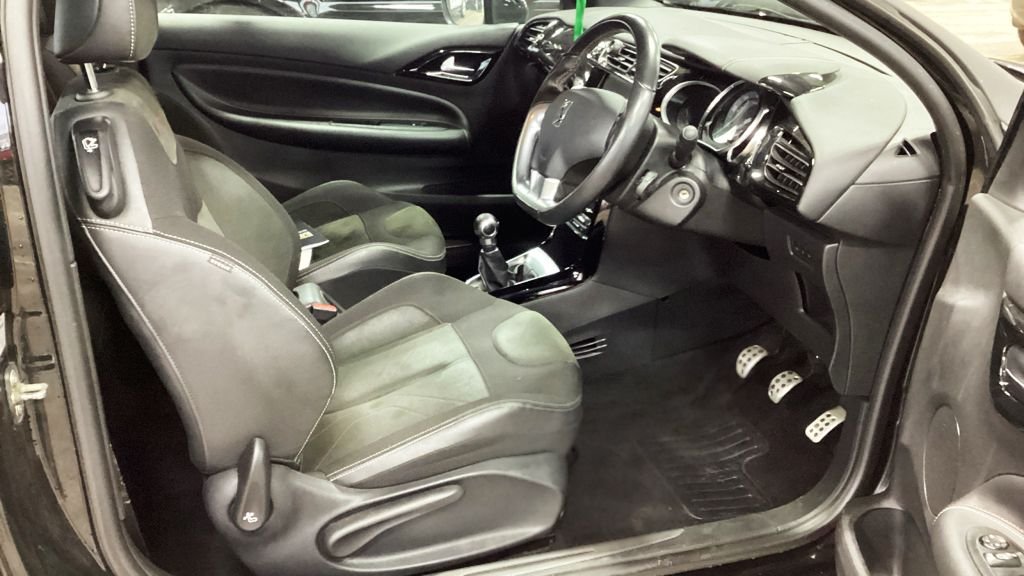 Used DS Automobiles DS 3 2017 for sale - 77263820: Photo 11