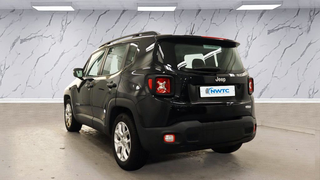 Used Jeep Renegade 2016 for sale - 76711065: Photo 4