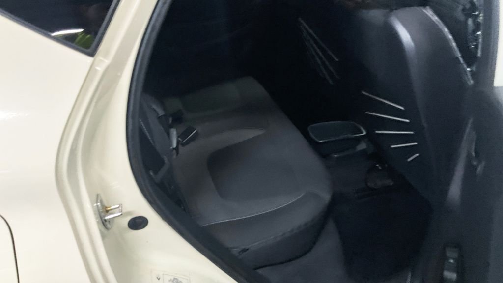 Used Renault Captur 2015 for sale - 77498972: Photo 14