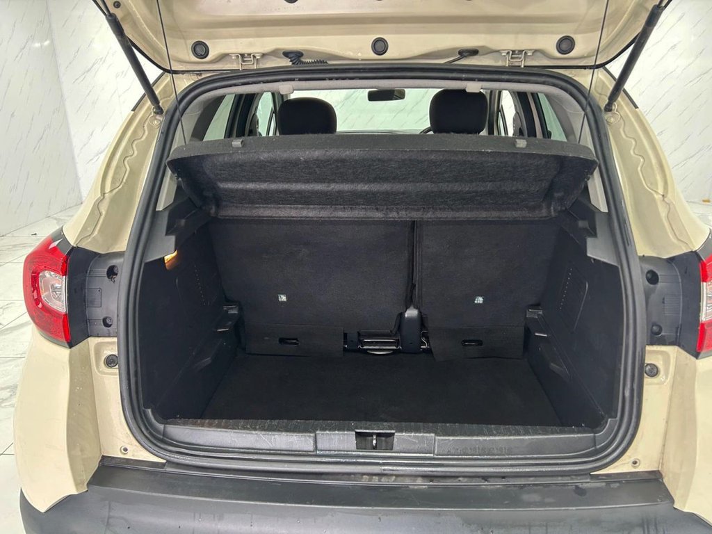 Used Renault Captur 2015 for sale - 77498972: Photo 16