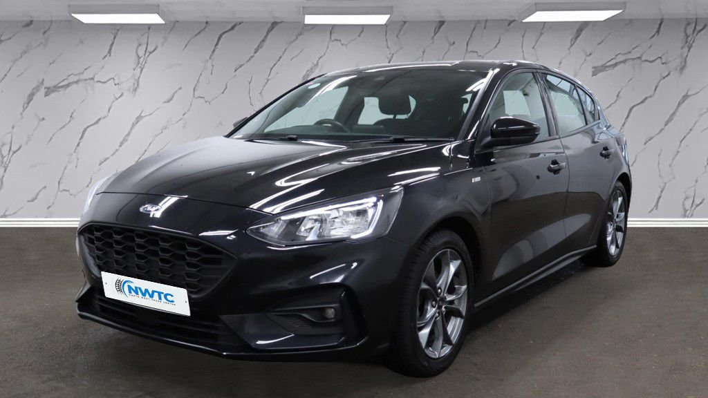 Used Ford Focus 2020 for sale - 76430277: Photo 3