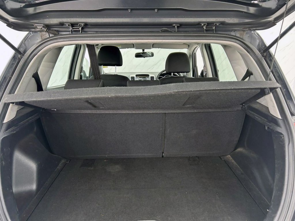 Used Kia Venga 2015 for sale - 77037868: Photo 17