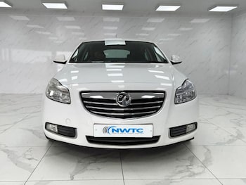 Used Vauxhall Insignia 2012 for sale - 75335843: Photo