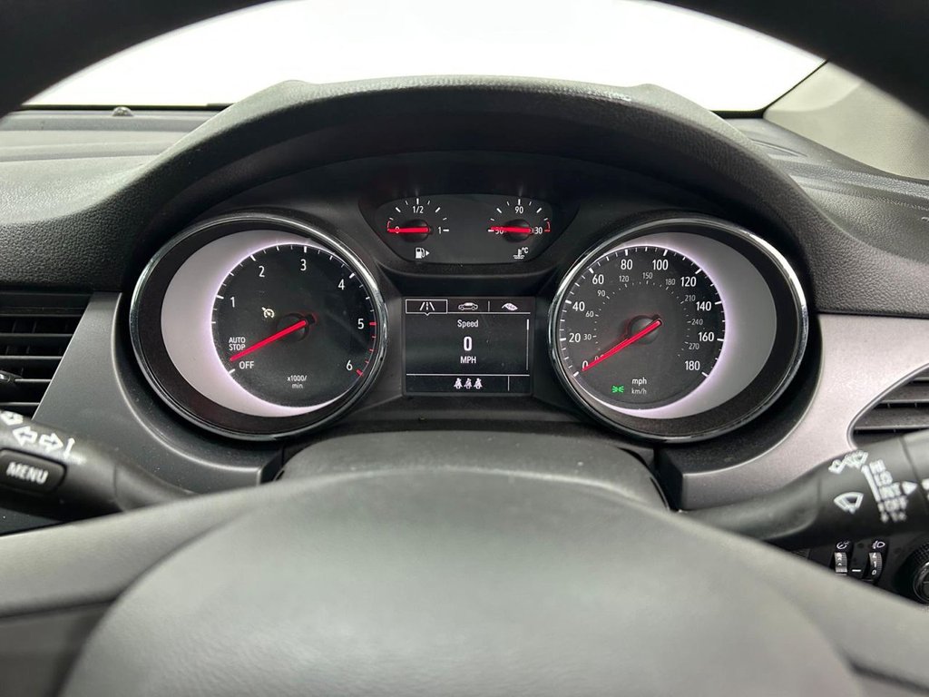 Used Vauxhall Astra 2018 for sale - 77226635: Photo 16