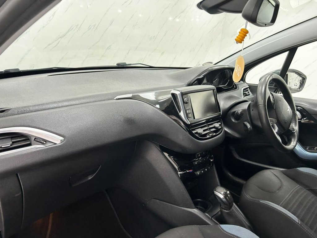 Used Peugeot 208 2012 for sale - 76558780: Photo 11