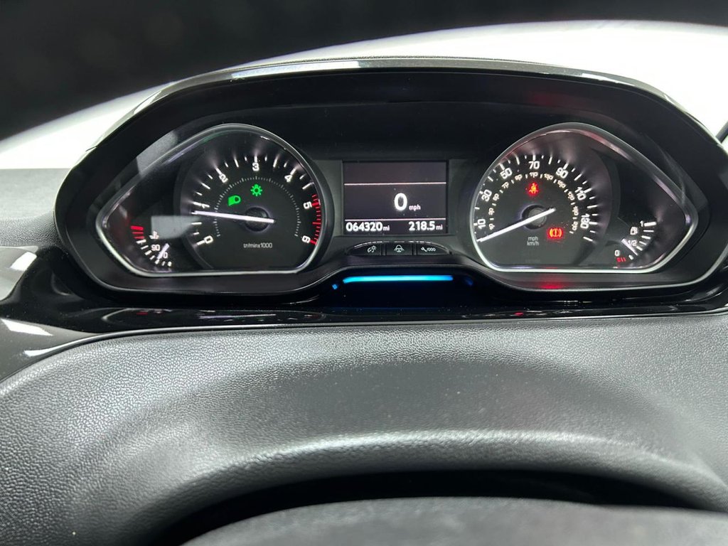 Used Peugeot 208 2012 for sale - 76558780: Photo 16