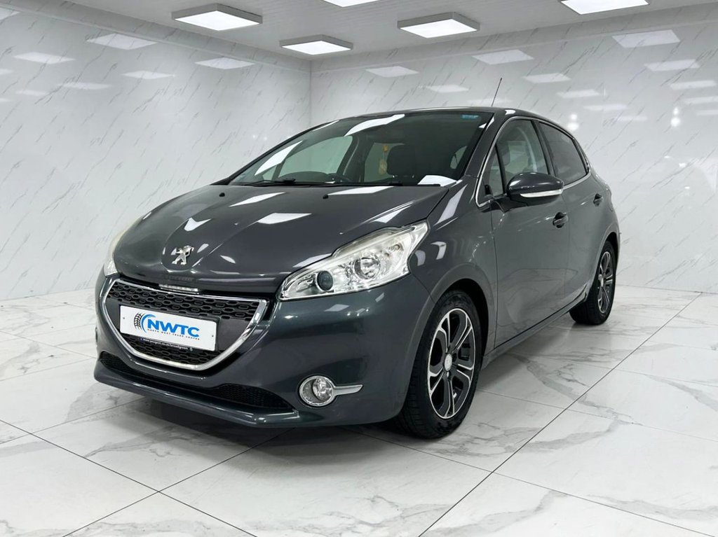 Used Peugeot 208 2012 for sale - 76558780: Photo 3
