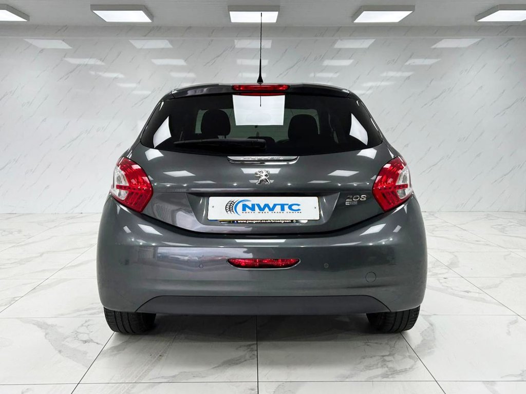 Used Peugeot 208 2012 for sale - 76558780: Photo 8