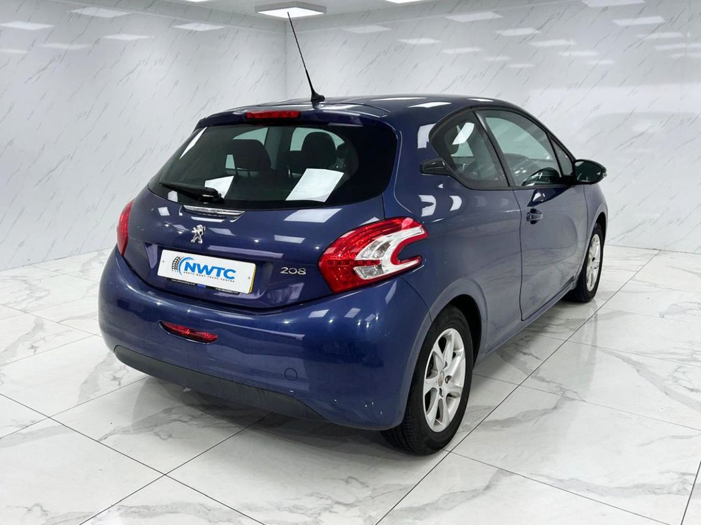 Used Peugeot 208 2014 for sale - 77407680: Photo 11