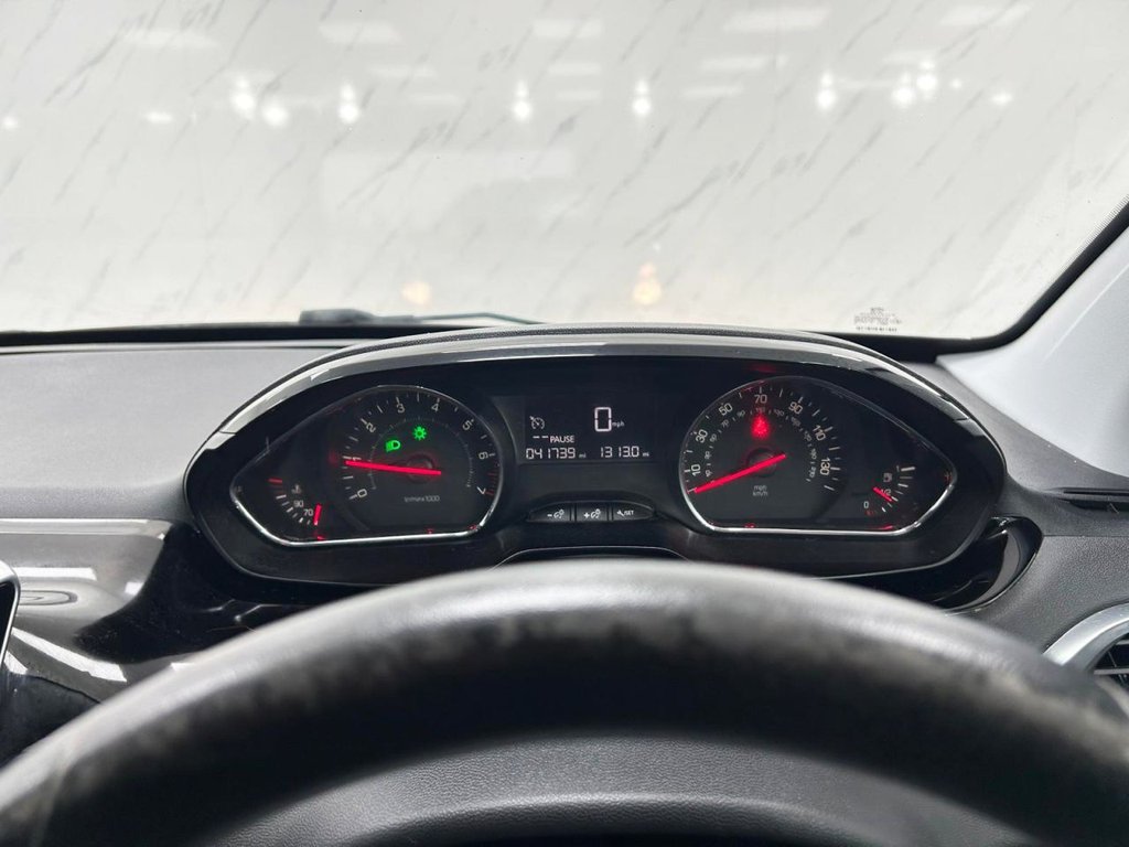 Used Peugeot 208 2014 for sale - 77407680: Photo 18