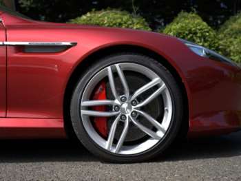 Used Aston Martin DB9 2015 for sale - 71839431: Photo
