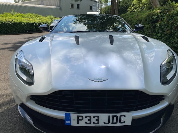 Used Aston Martin DB11 2018 for sale - 75375652: Photo 6