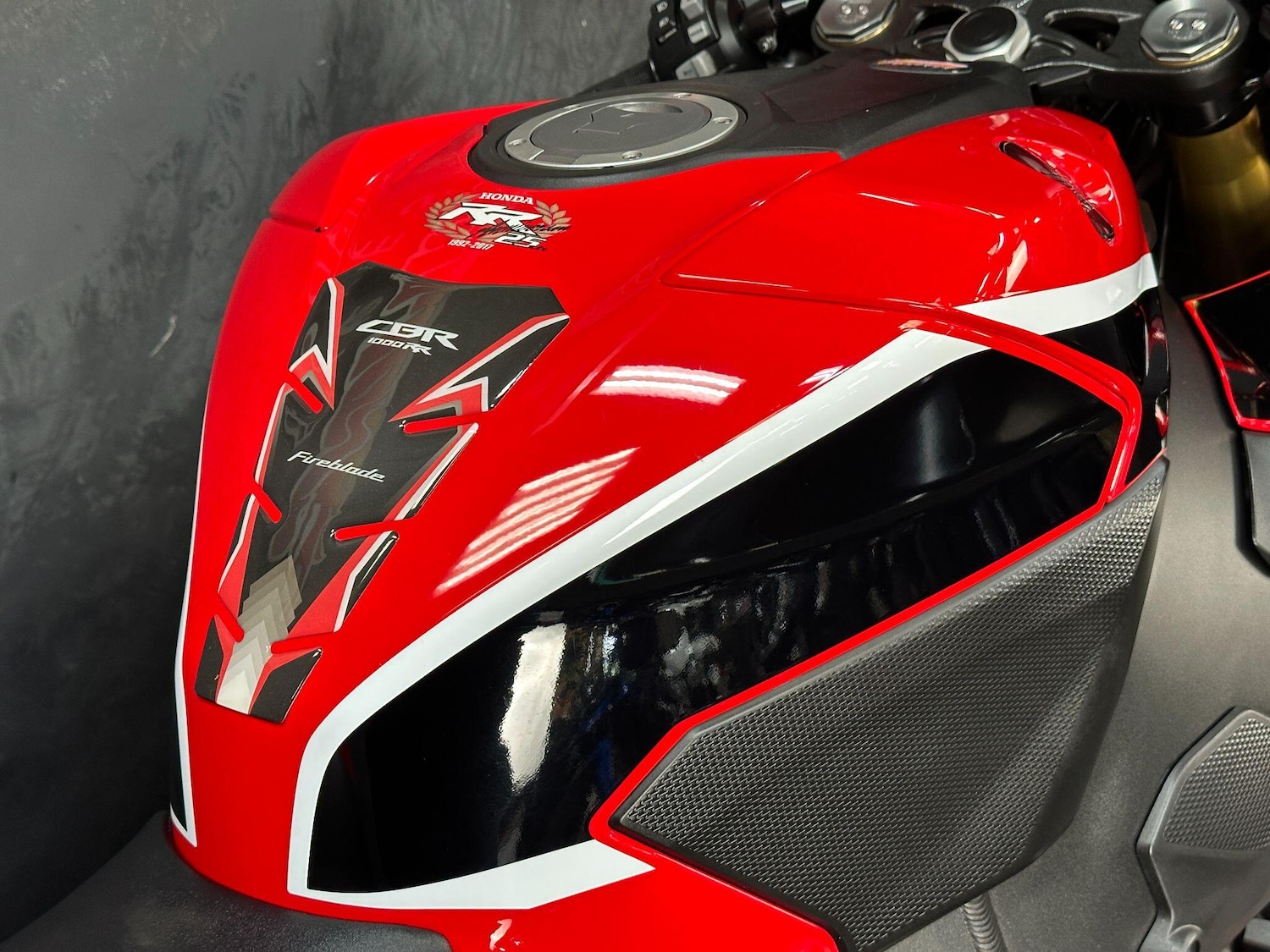 Used Honda CBR1000RR Fireblade 2017 for sale - 78891187: Photo 24