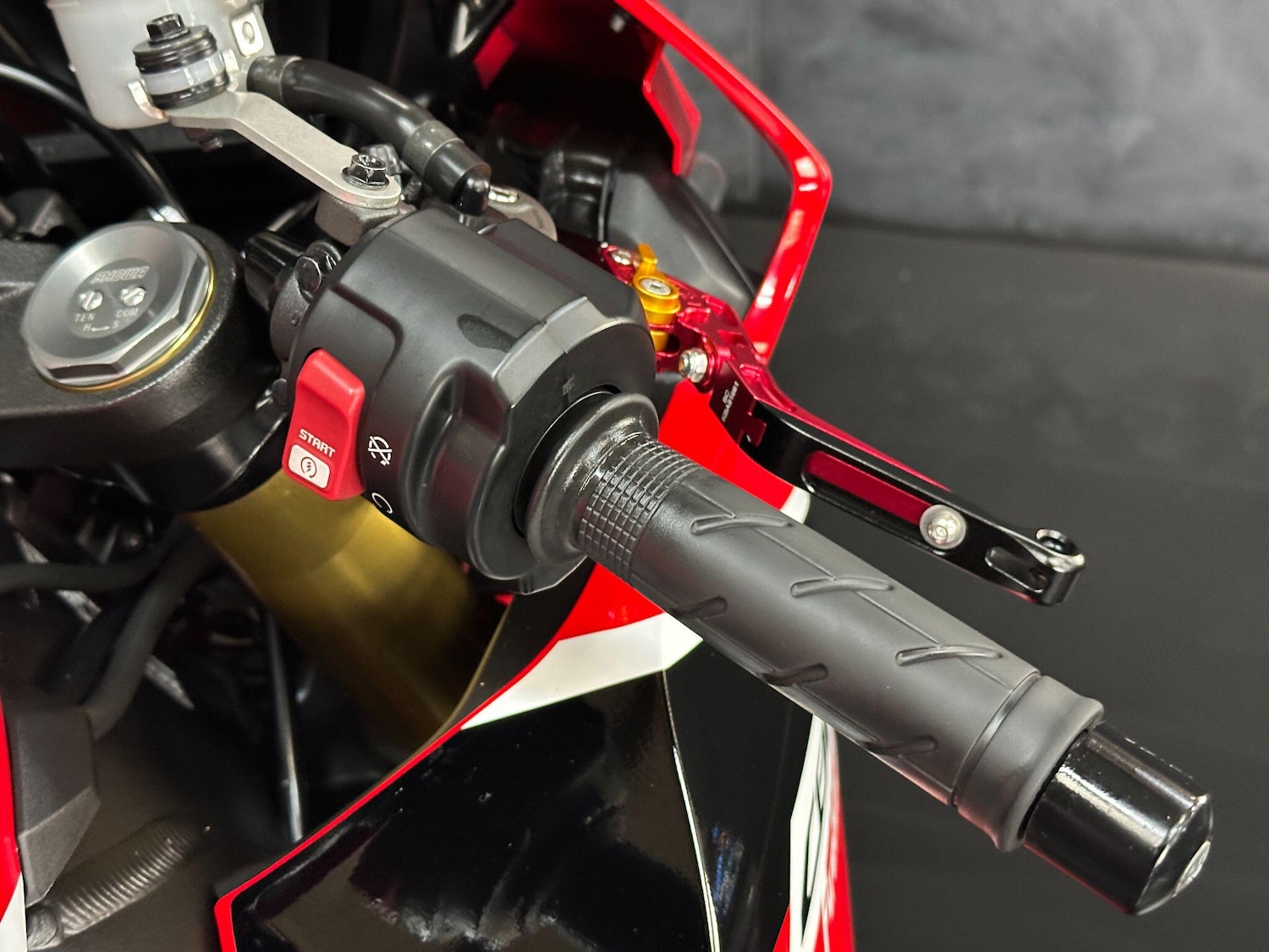 Used Honda CBR1000RR Fireblade 2017 for sale - 78891187: Photo 25