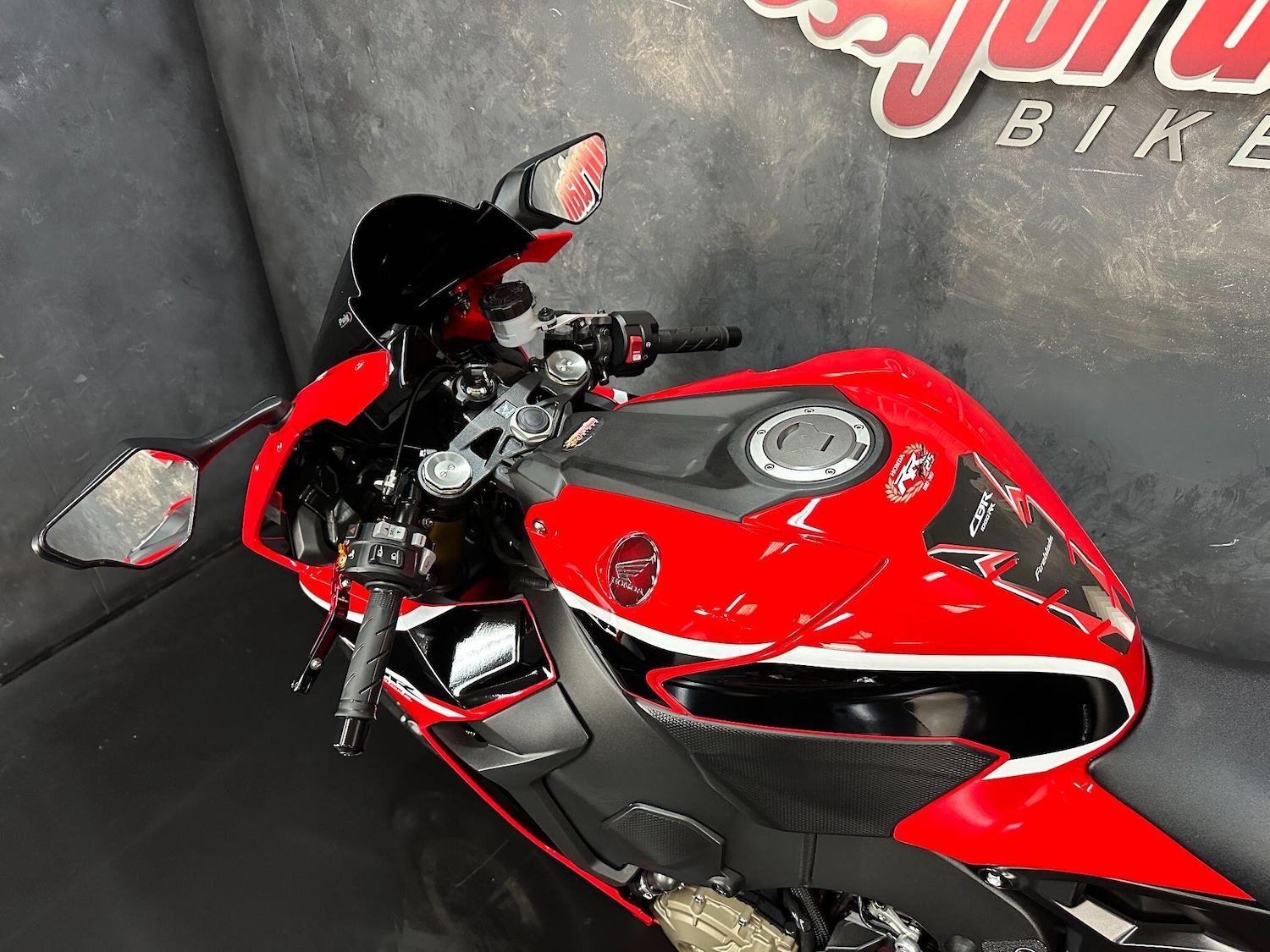 Used Honda CBR1000RR Fireblade 2017 for sale - 78891187: Photo 36