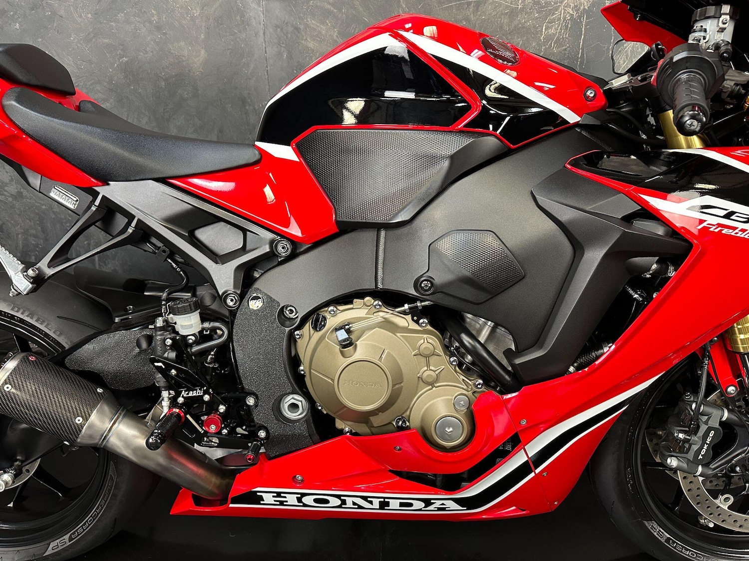 Used Honda CBR1000RR Fireblade 2017 for sale - 78891187: Photo 8