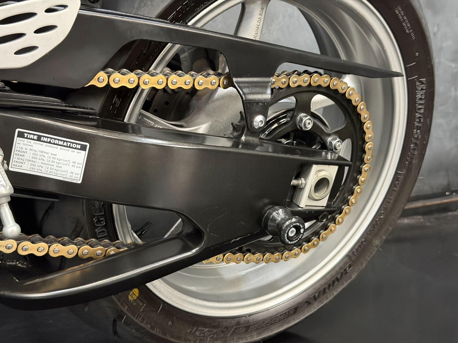 Used Yamaha R1 2010 for sale - 78675498: Photo 39