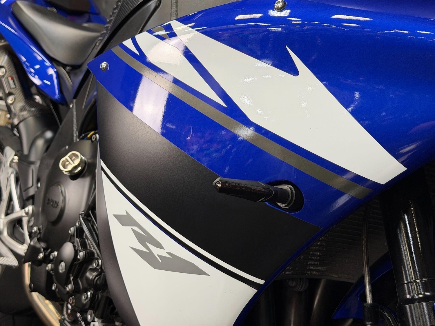 Used Yamaha R1 2010 for sale - 78675498: Photo 8