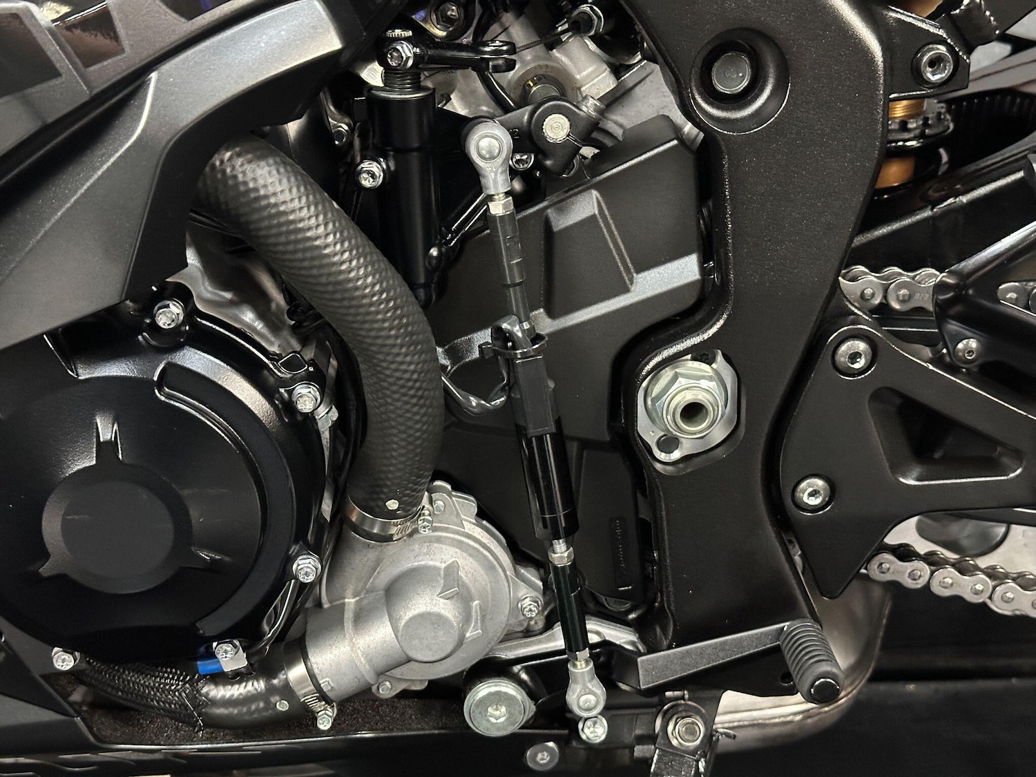Used Suzuki GSX-R 2022 for sale - 78946857: Photo 35