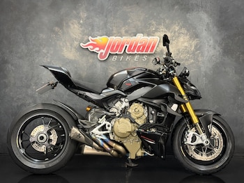 Used Ducati Streetfighter 2020 for sale - bike-78830441: Photo
