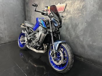 Used Yamaha MT-09 2022 for sale - bike-78586442: Photo