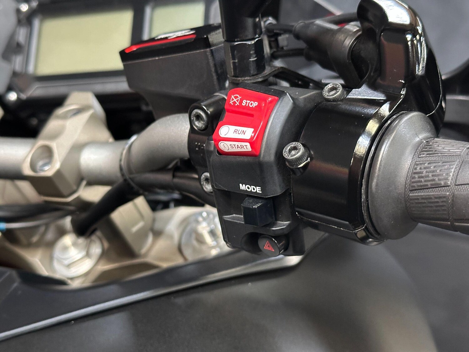 Used Yamaha TRACER 900 2017 for sale - 78705283: Photo 29