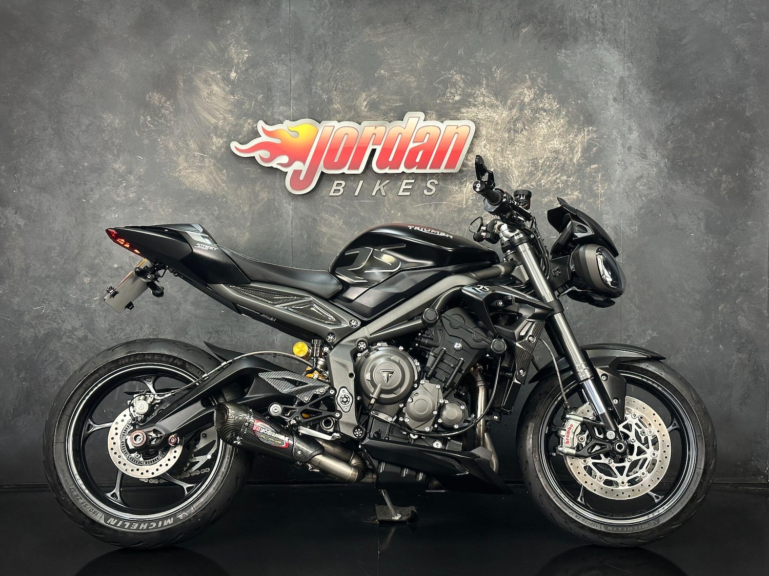 Used Triumph STREET 2021 for sale - 78585484: Photo 1